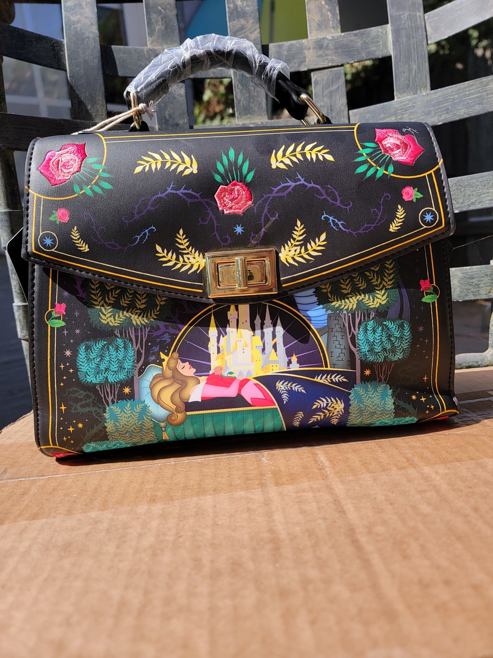 Loungefly Disney Sleeping Beauty Aurora Folkart Handbag-Box Lunch Exclusive RARE